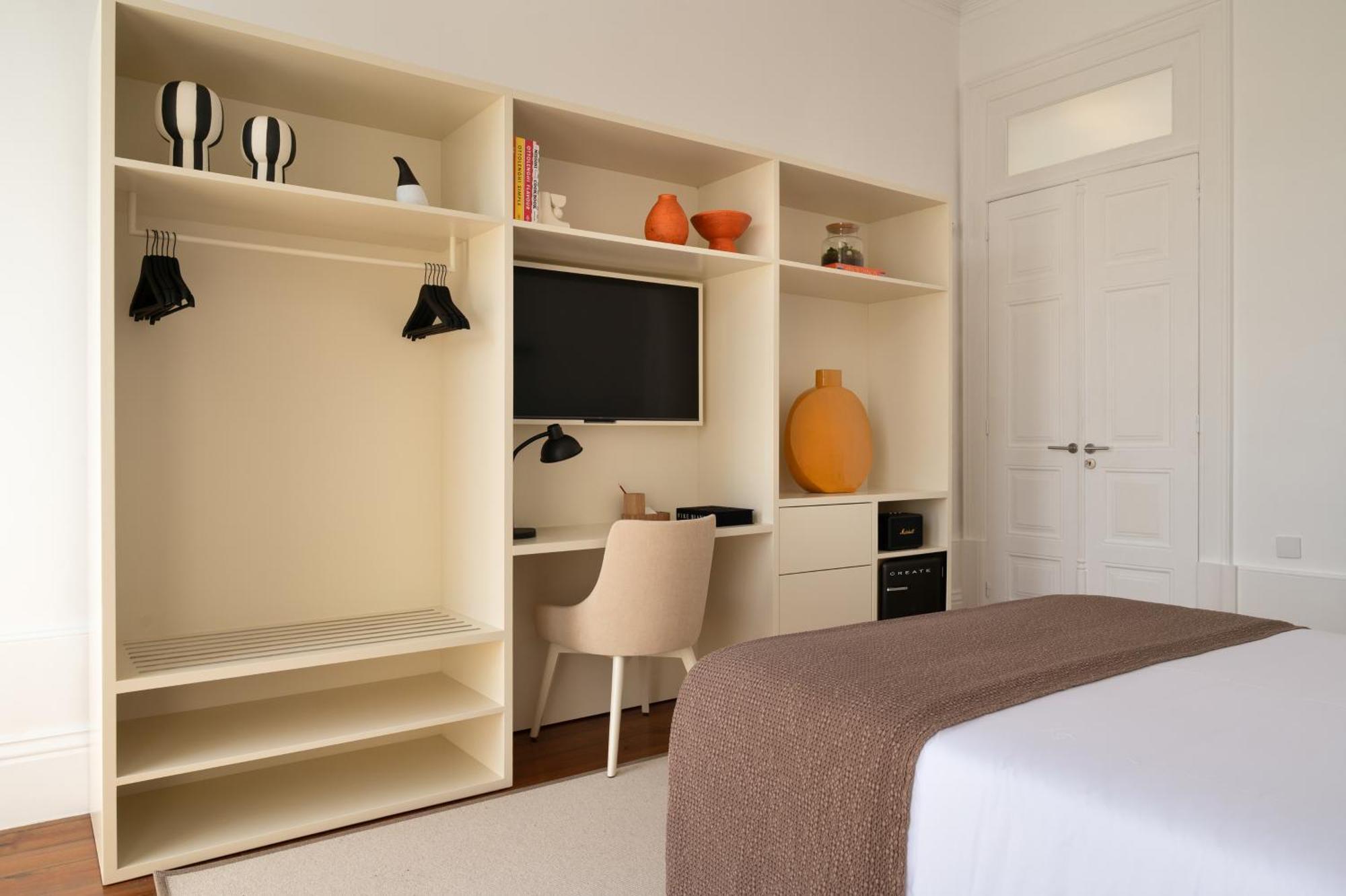 Comfort Charming Cedofeita Bed & Breakfast