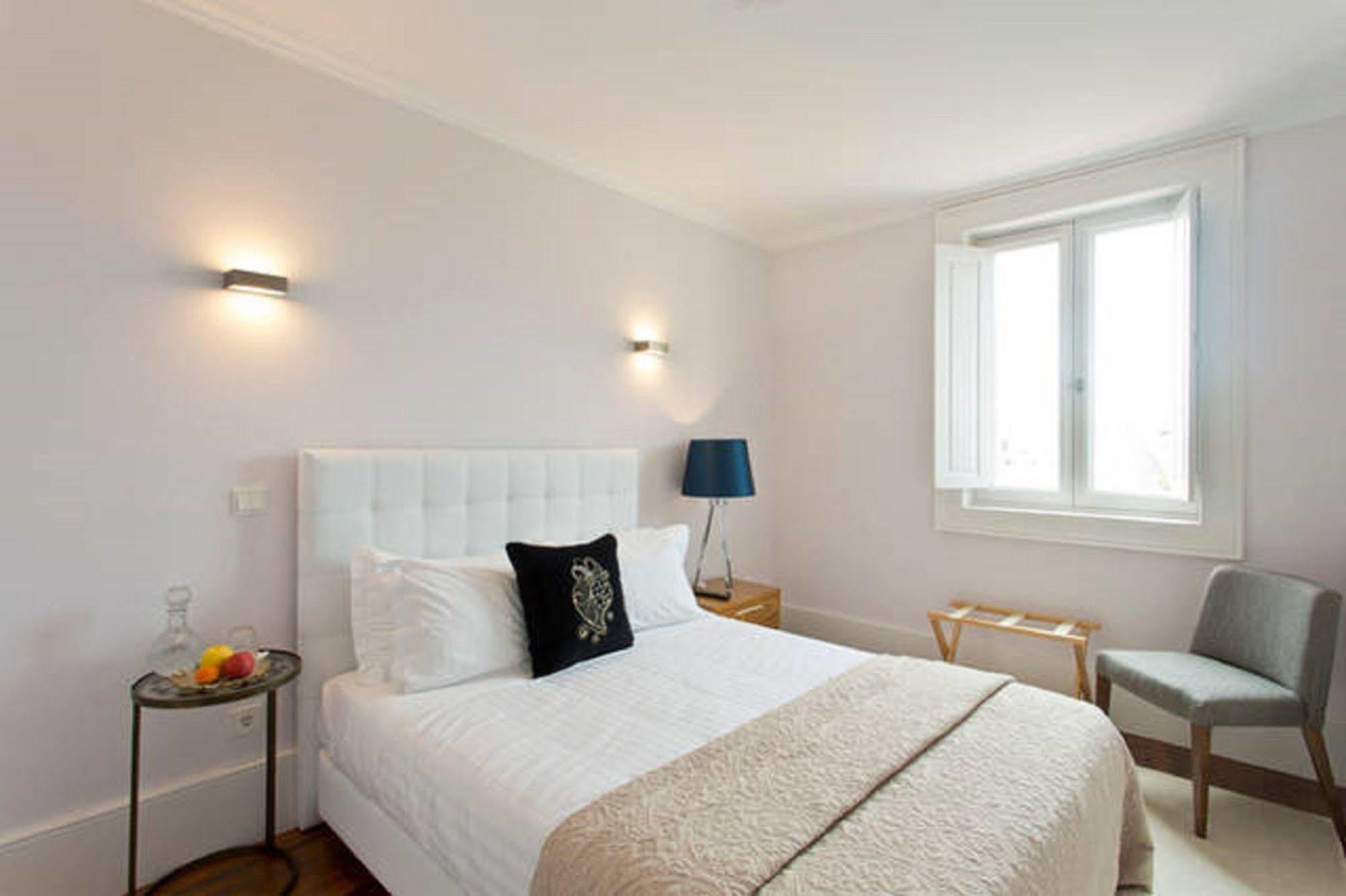 Comfort Charming Cedofeita - Free Parking 2* Porto
